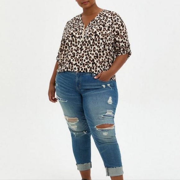 Torrid Harper Georgette Zip-Front 3/4 Sleeve Blouse - Picture 2 of 6